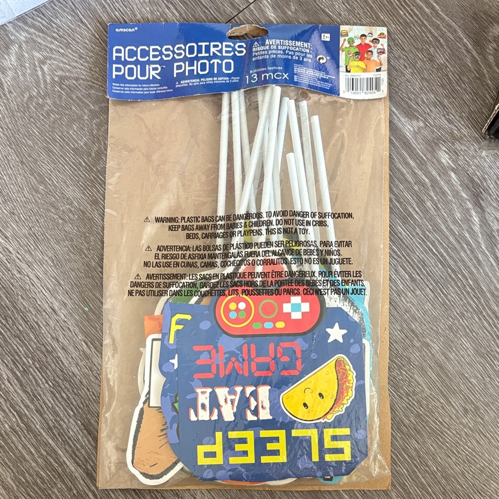 Kids Colorful Photo Props Set - Picture 2 of 2